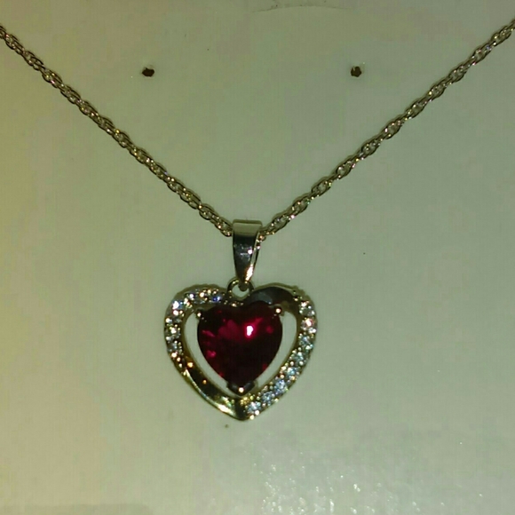NWTS RUBY HEART NECKLACE - Picture 5 of 6